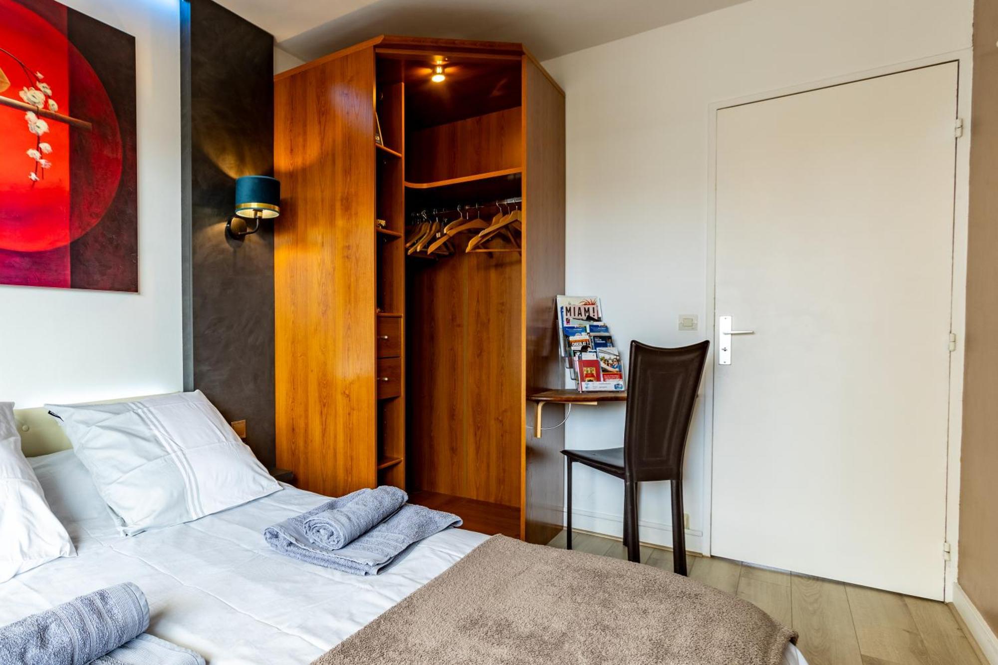 Chambre D'Amis - Chambres D'Hotes-B&B-Guest House Paris Exterior photo