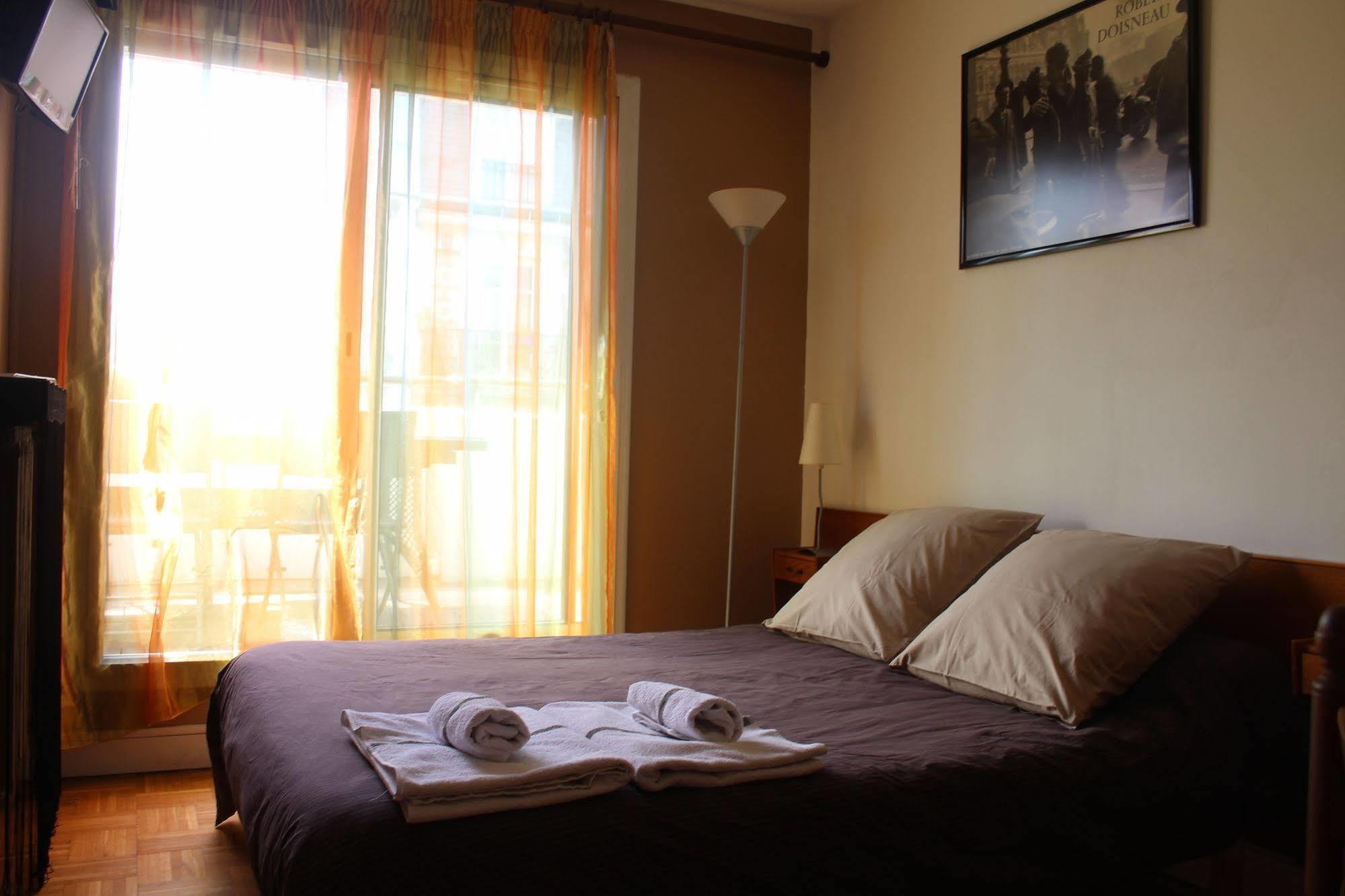 Chambre D'Amis - Chambres D'Hotes-B&B-Guest House Paris Exterior photo